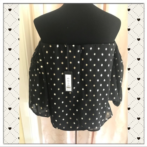 “Spot On” NWT GORGEOUS TOP - Picture 5 of 8